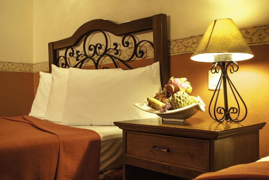 Maya Campeche Hotel Værelse billede